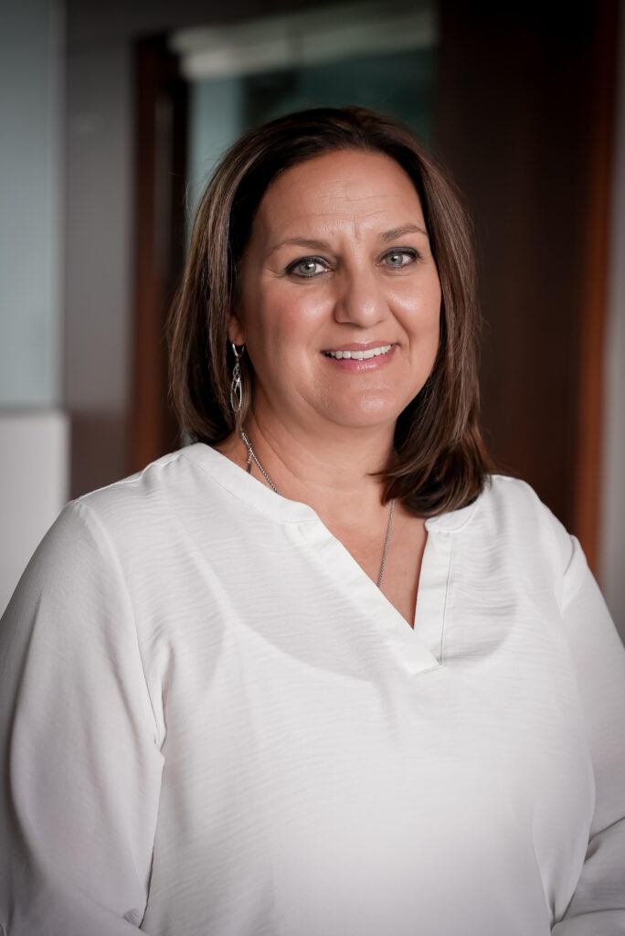 Joni Farnworth